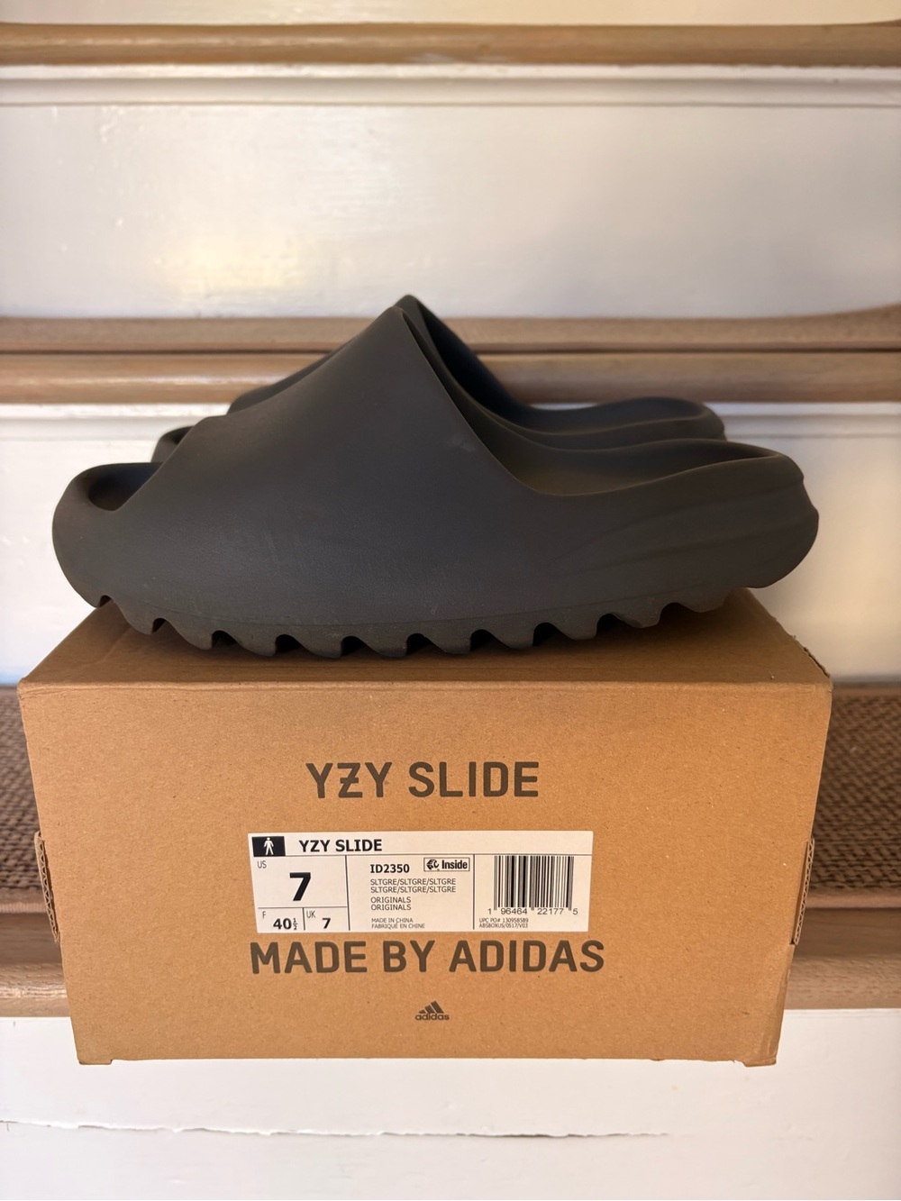 adidas YZY Slide Men’s Slate Gray Foam Slip-On